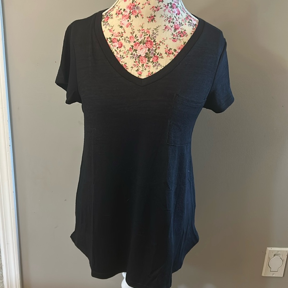 Lightly used black CUPIO tunic short sleeve sweater